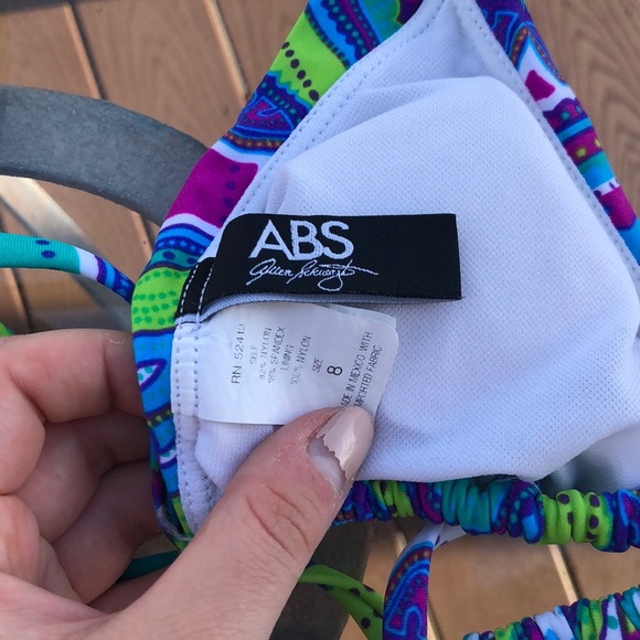 Colorful bikini top - Picture 3 of 3